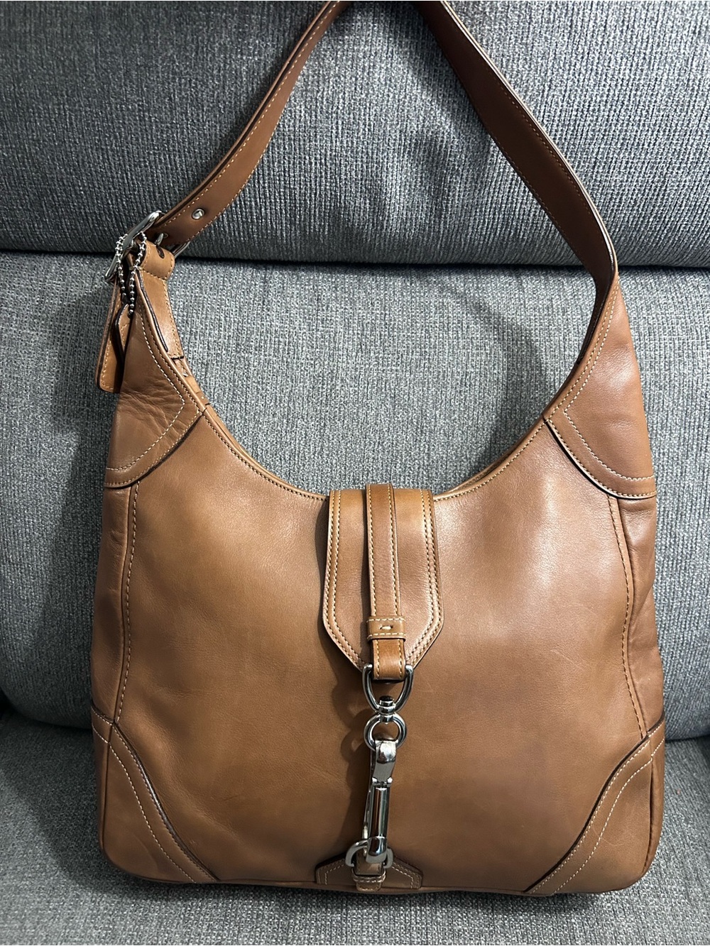 Coach Vintage Hampton black shoulder bag 8A67